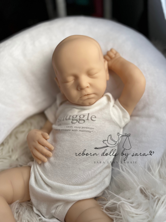 Blank sold out limited edition SOLE vinyl reborn doll kit for sale Manuela By Rafaela Spiandorelli. Sold by Sara Lahaie from Reborn Dolls by Sara in Arnprior, Ontario, Canada.