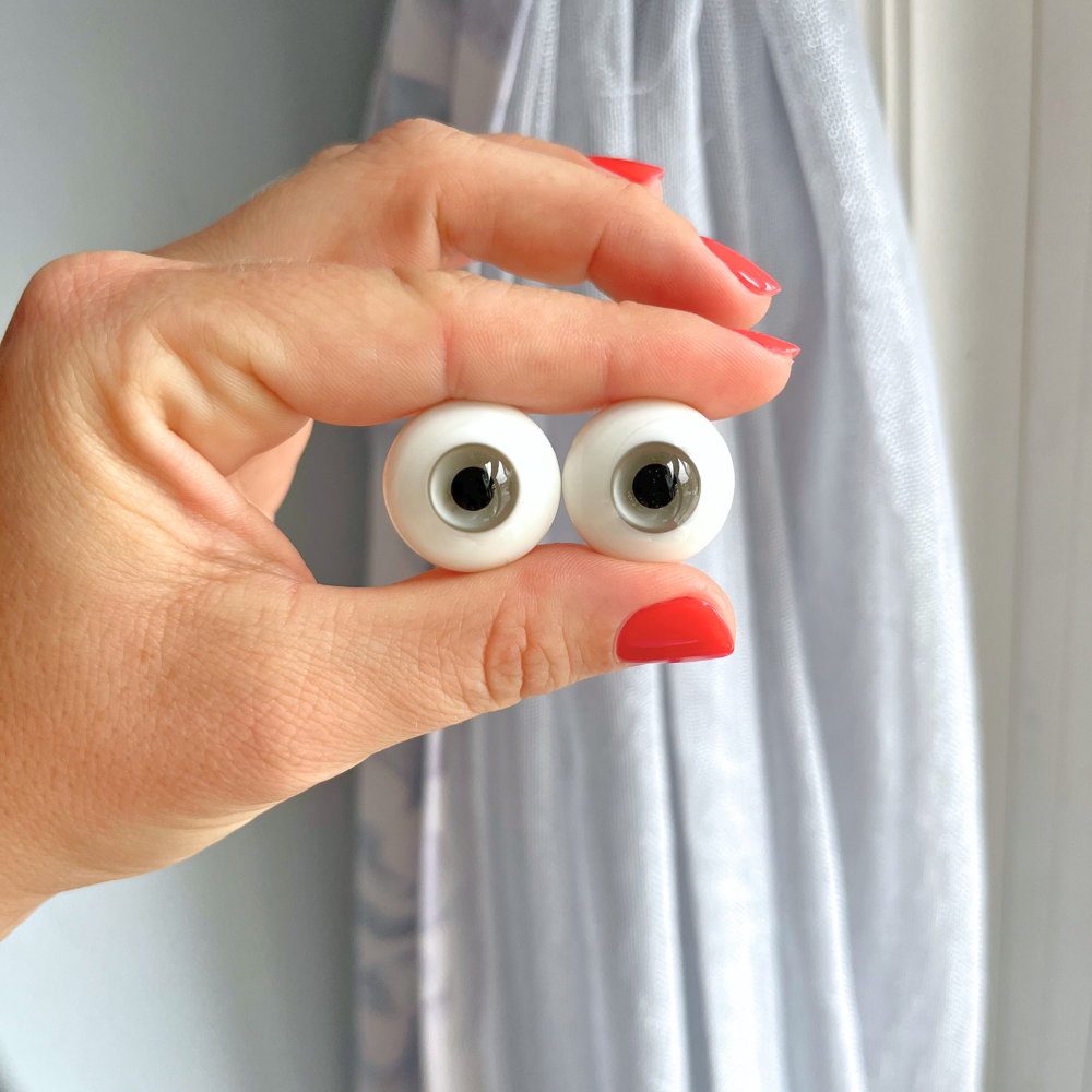 Flat back grey glass eyes for reborn dolls.  Reborning supplies wolf grey husky-like realistic lifelike resin doll eyes.