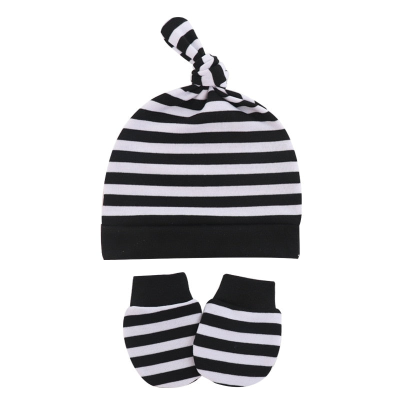 Black and white striped Newborn and preemie Reborn Anti-Scratch Mitts and Knotted baby Hats Sets for Baby Boys and Girls.