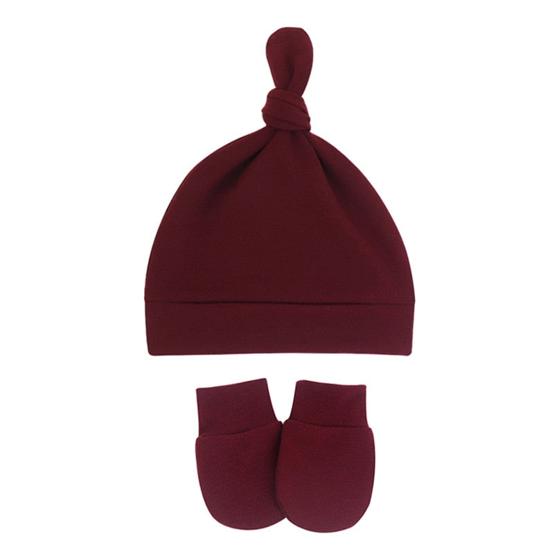 Burgund maroon red wine brick Newborn and preemie Reborn Anti-Scratch Mitts and Knotted baby Hats Sets for Baby Boys and Girls.